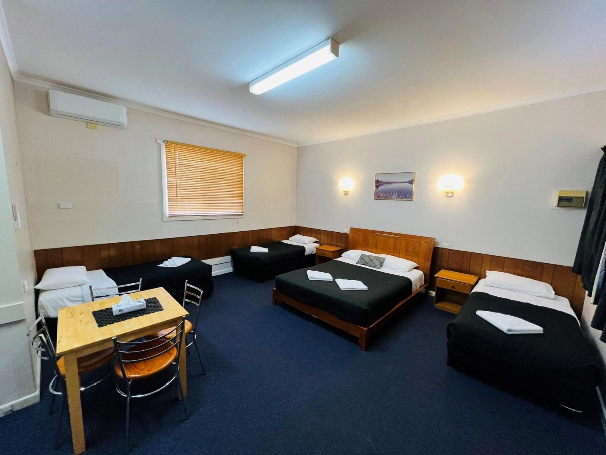 Horsham Motel Eksteriør billede